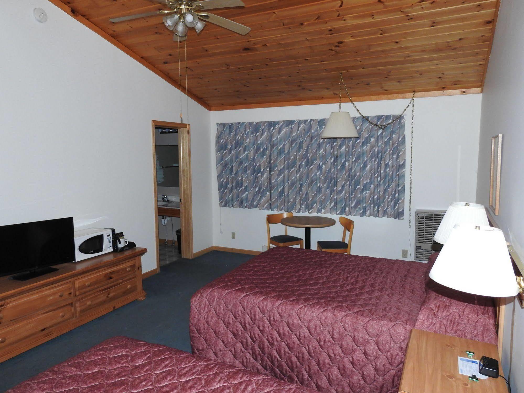 Superior Ridge Resort Motel Schroeder Kültér fotó