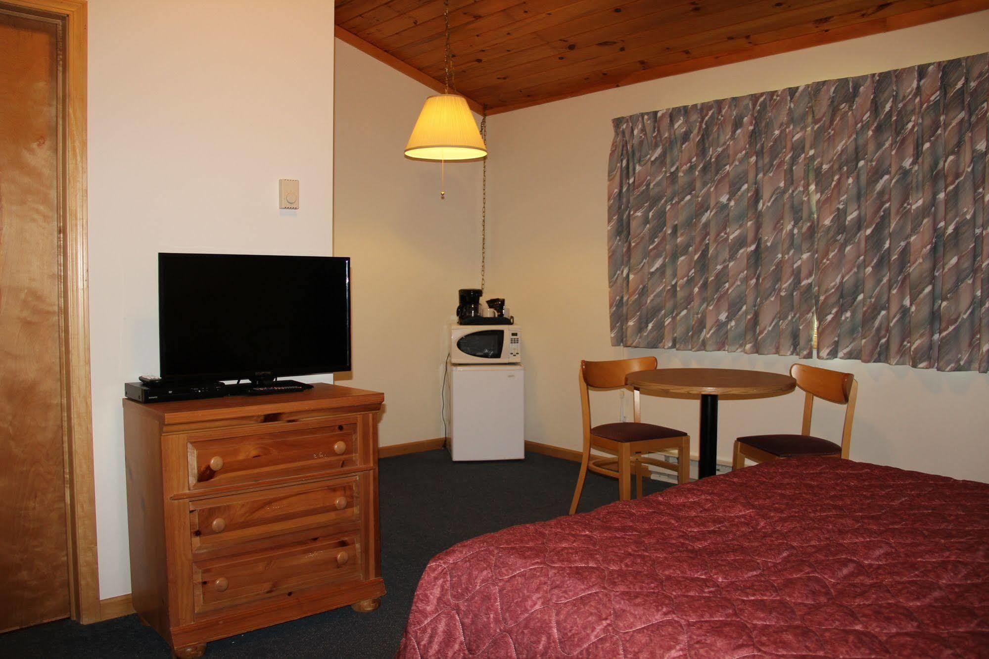 Superior Ridge Resort Motel Schroeder Kültér fotó