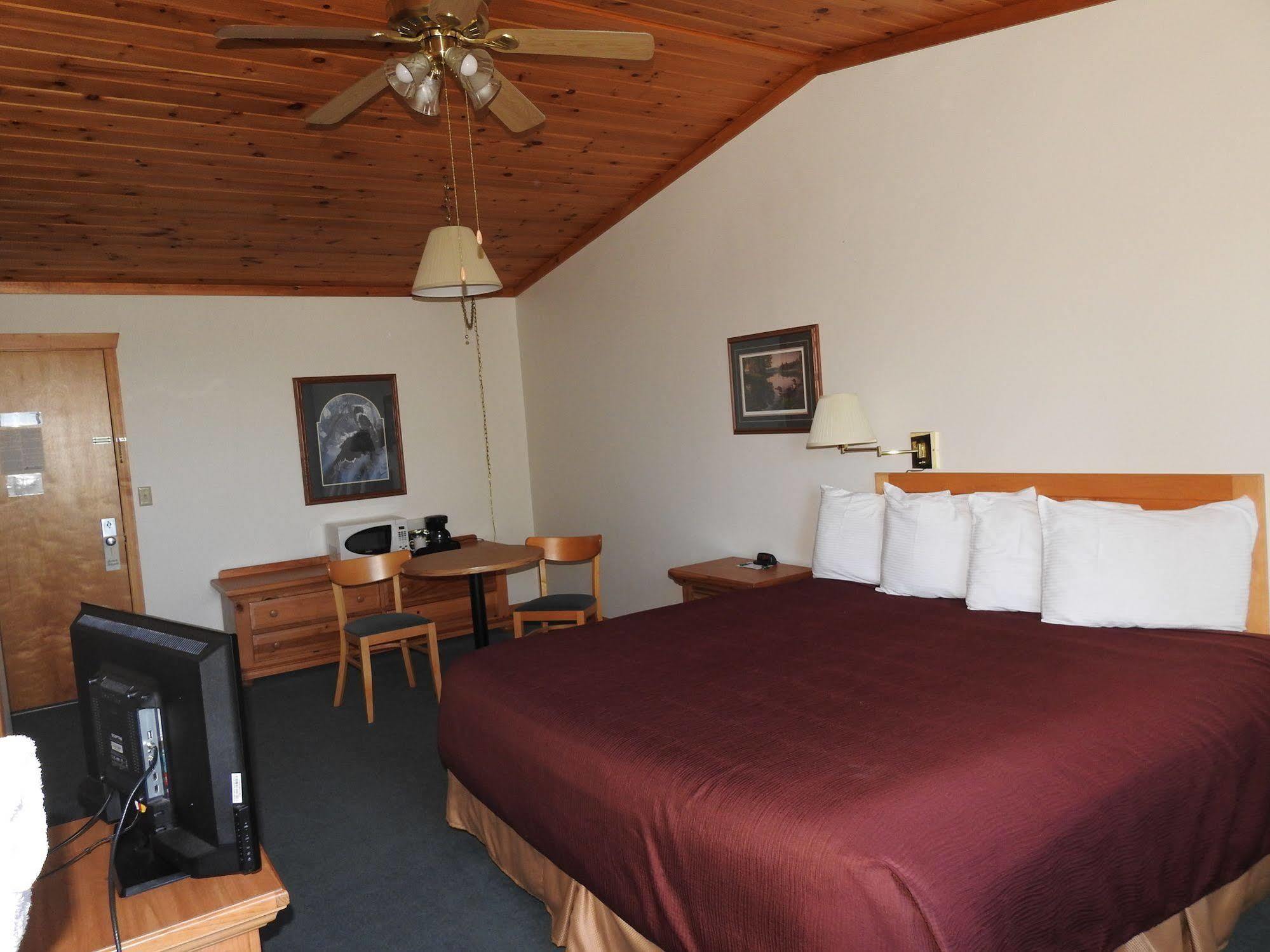 Superior Ridge Resort Motel Schroeder Kültér fotó