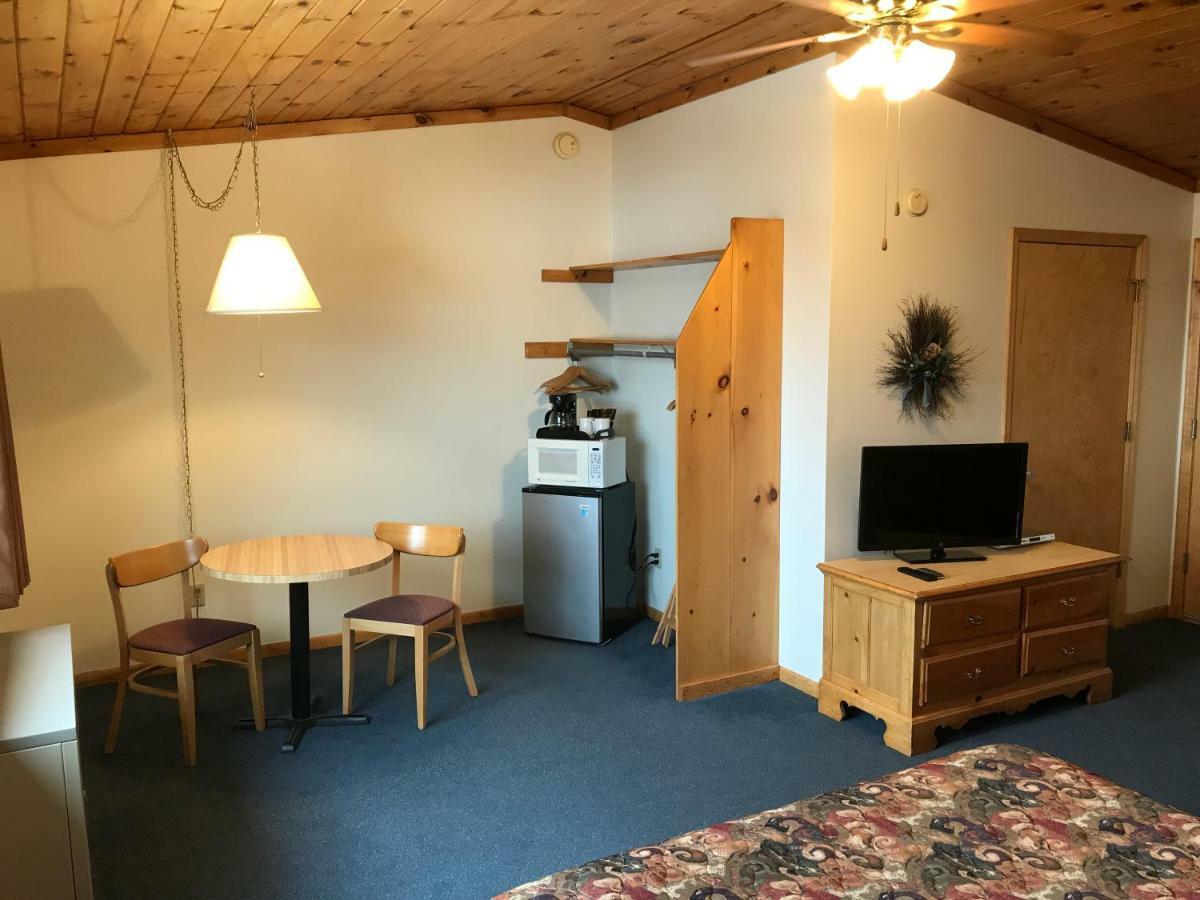 Superior Ridge Resort Motel Schroeder Kültér fotó