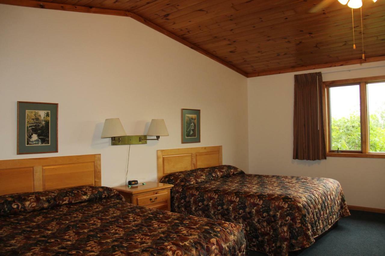 Superior Ridge Resort Motel Schroeder Kültér fotó